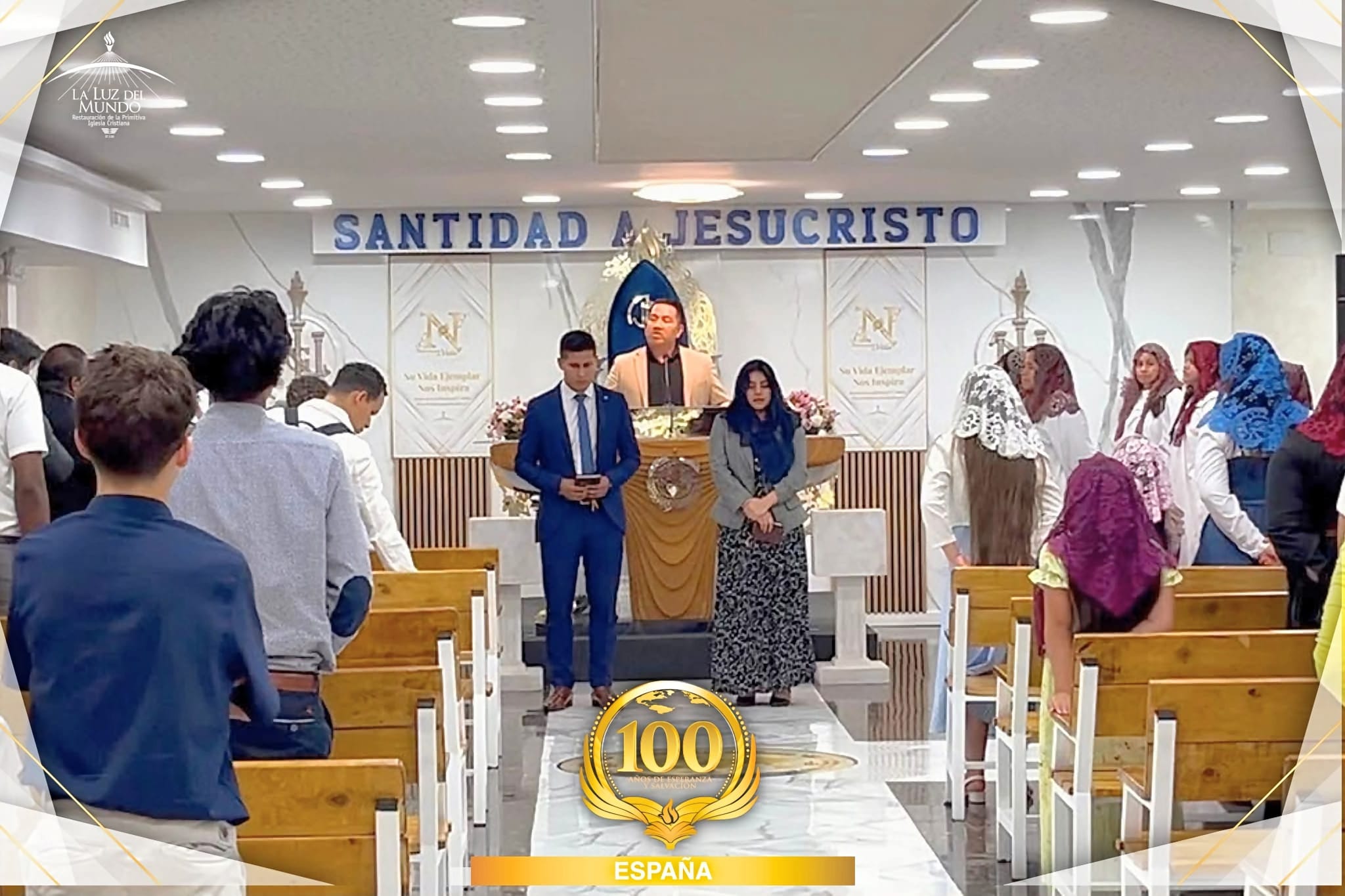 Una Nueva Simiente Santa