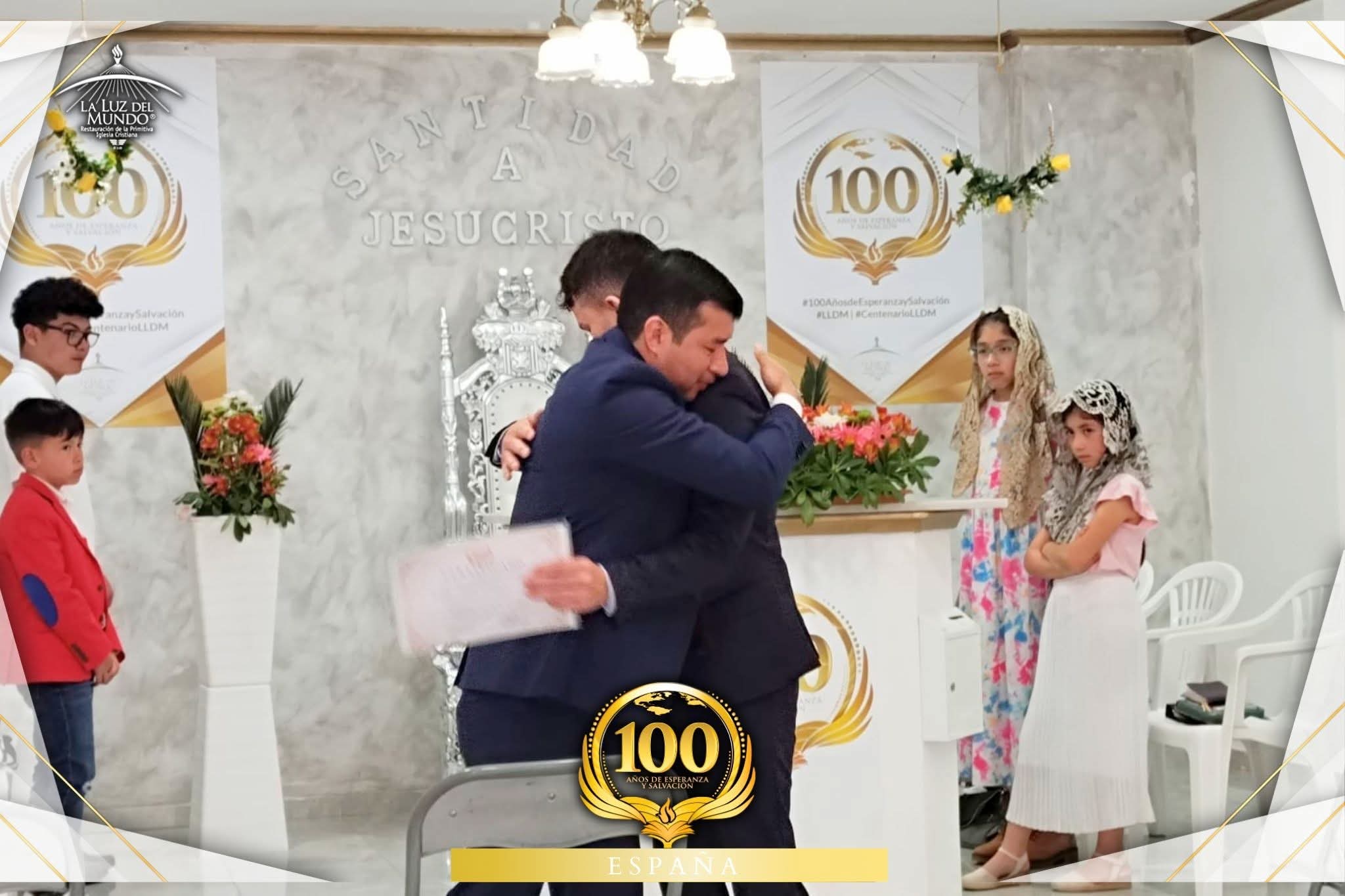Avivamiento Espiritual: Fieles reciben la Promesa del Espíritu Santo
